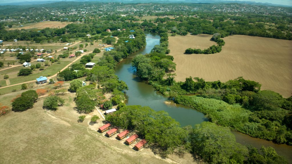 where to stay in Belize